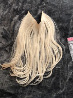 Platinum blonde hair 18”