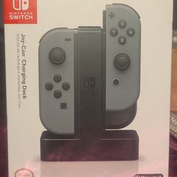 Joy Con Charging Dock & Controllers