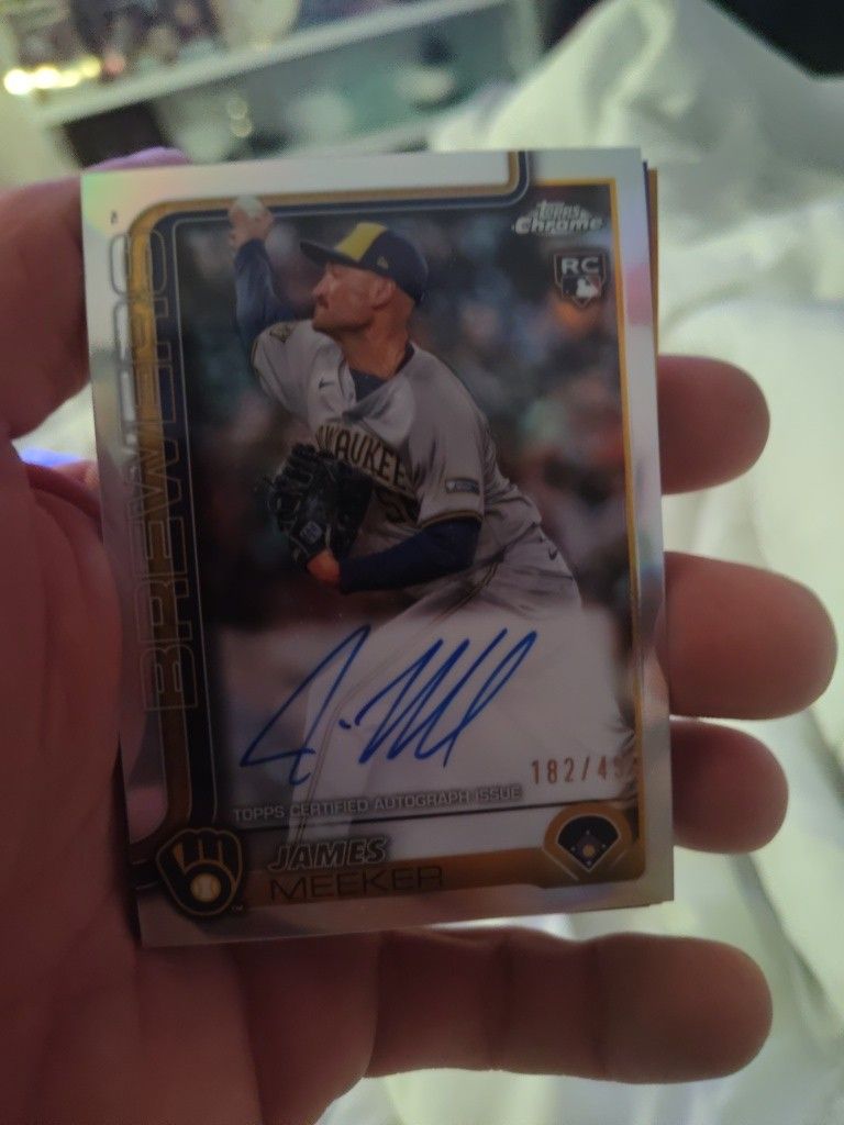 Autograph Card And Numbered for Sale in Phoenix, AZ - OfferUp