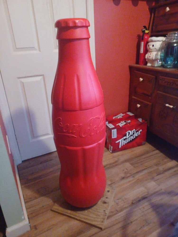 Coca-Cola Bottle Store Display!