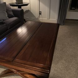 Beautiful Solid Wood Coffee Table from Bassett Furniture 