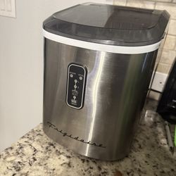 Frigidaire Ice Maker