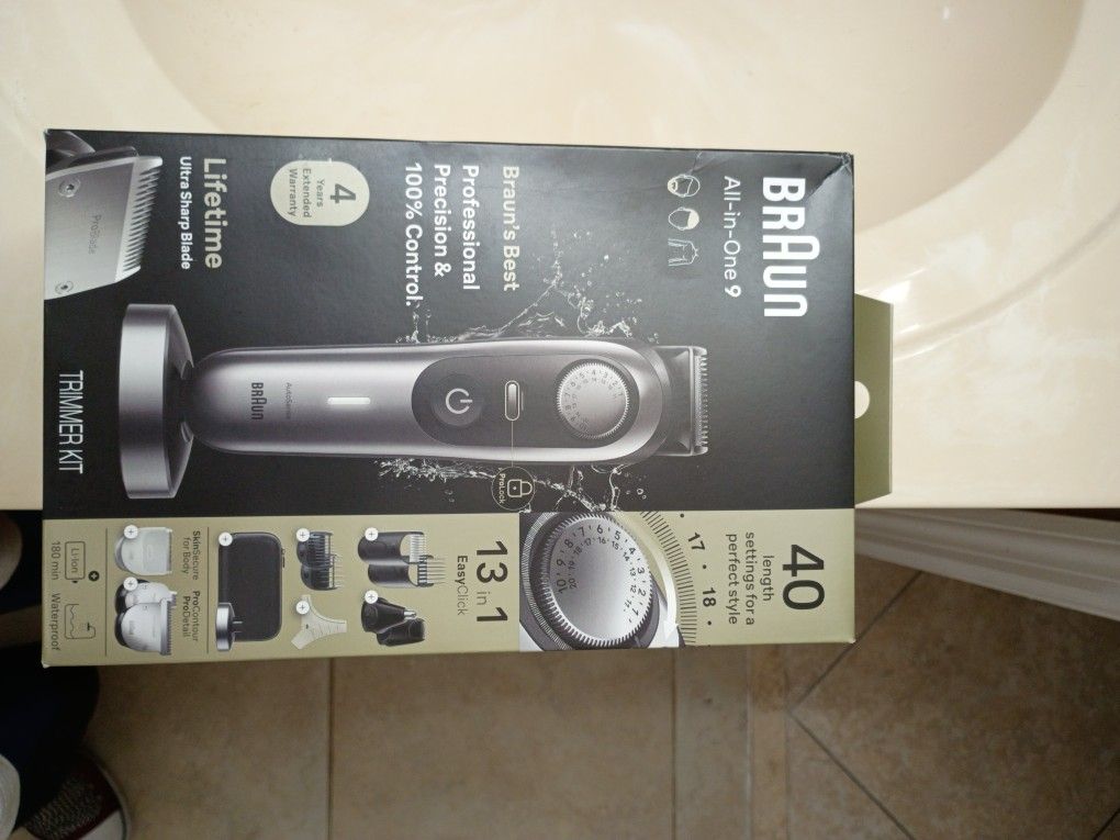 Brand New Braun All In One 9 13 In 1 Easy Click Professional Precision And 100% Control Hair And Beard Trimmer Cutter. Never Been Used. 