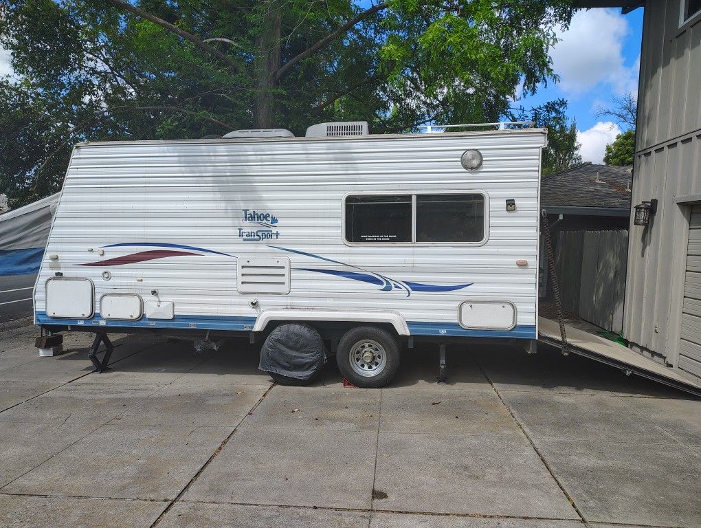 2003 Toy Hauler/Trailer Camper