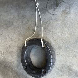 PLASTIC TIRE SWING (with Anchor)
