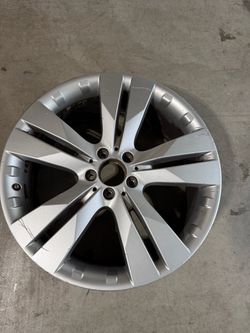 Mercedes 20” wheel for GLE or GLS models