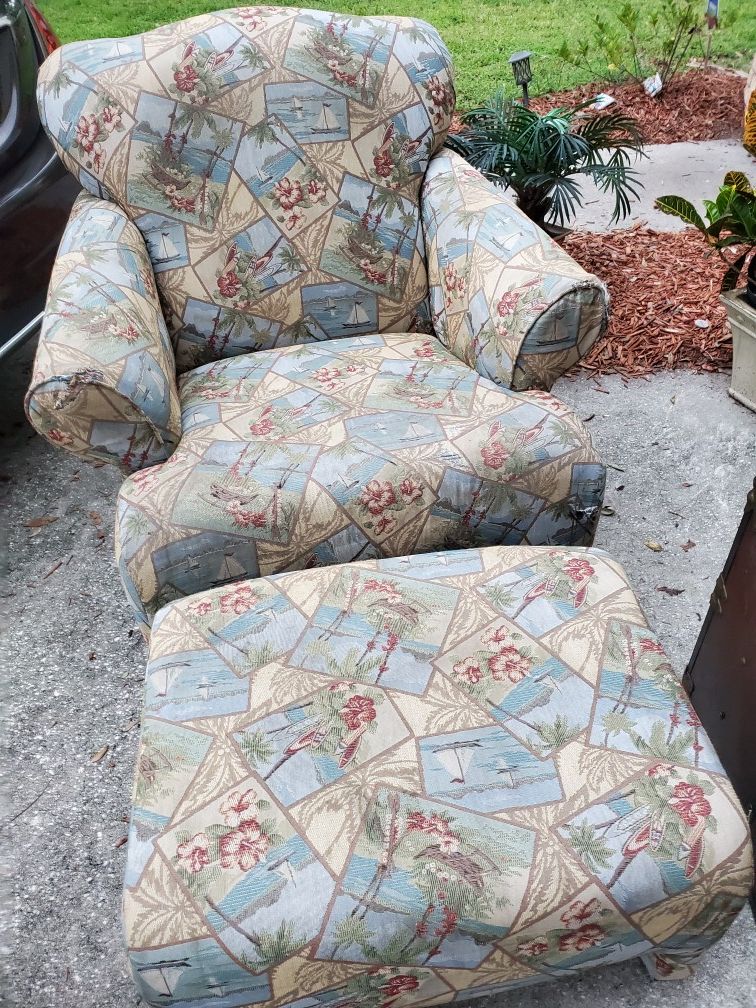 2 Piece Vintage Retro Chair w/Ottoman