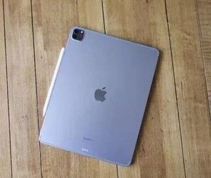 IPad Pro 12.9" 6th Gen