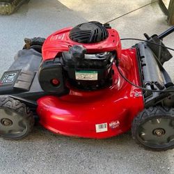 CRAFTSMAN SELF PROPELLED LAWN MOWER 