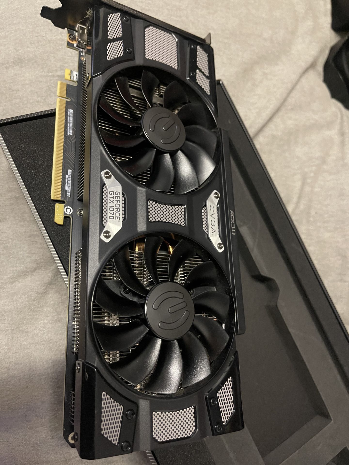 EVGA GTX1070 Graphics Card 8GB for Sale in Seattle, WA - OfferUp