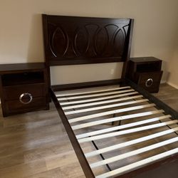 Queen Size Bedroom Set 