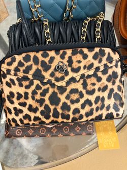 New medium size handbags