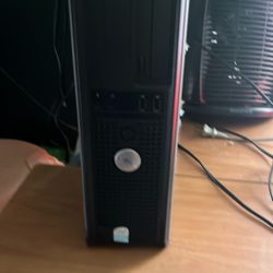 Dell OPTIPLEX GX520 Mini Tower Desktop Computer
