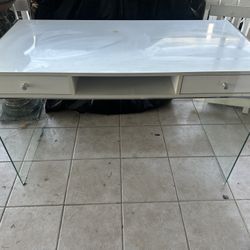 Desk / Vanity Desk