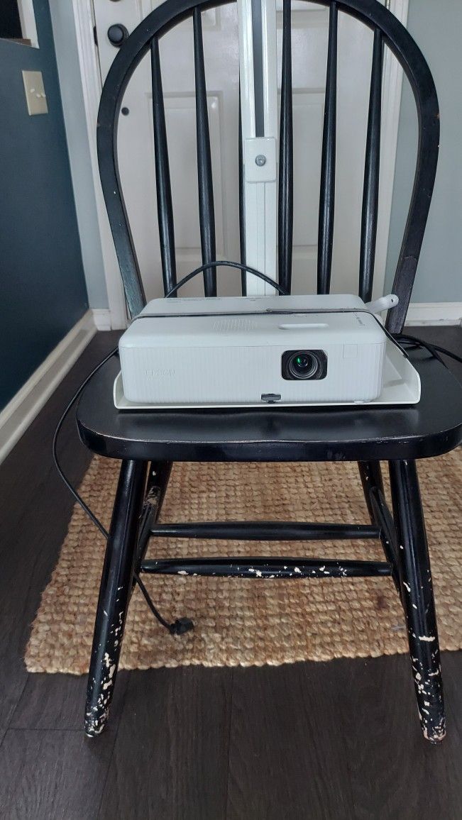 Epson CO-W01 Projector w/ Remote and 120" Framed Screen