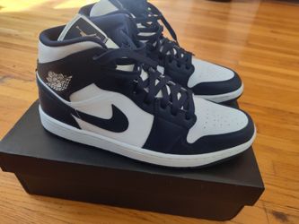 Air Jordan 1 mid Armory Navy $50 size 10.5
