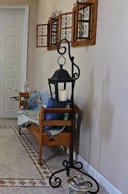 Lantern Stand