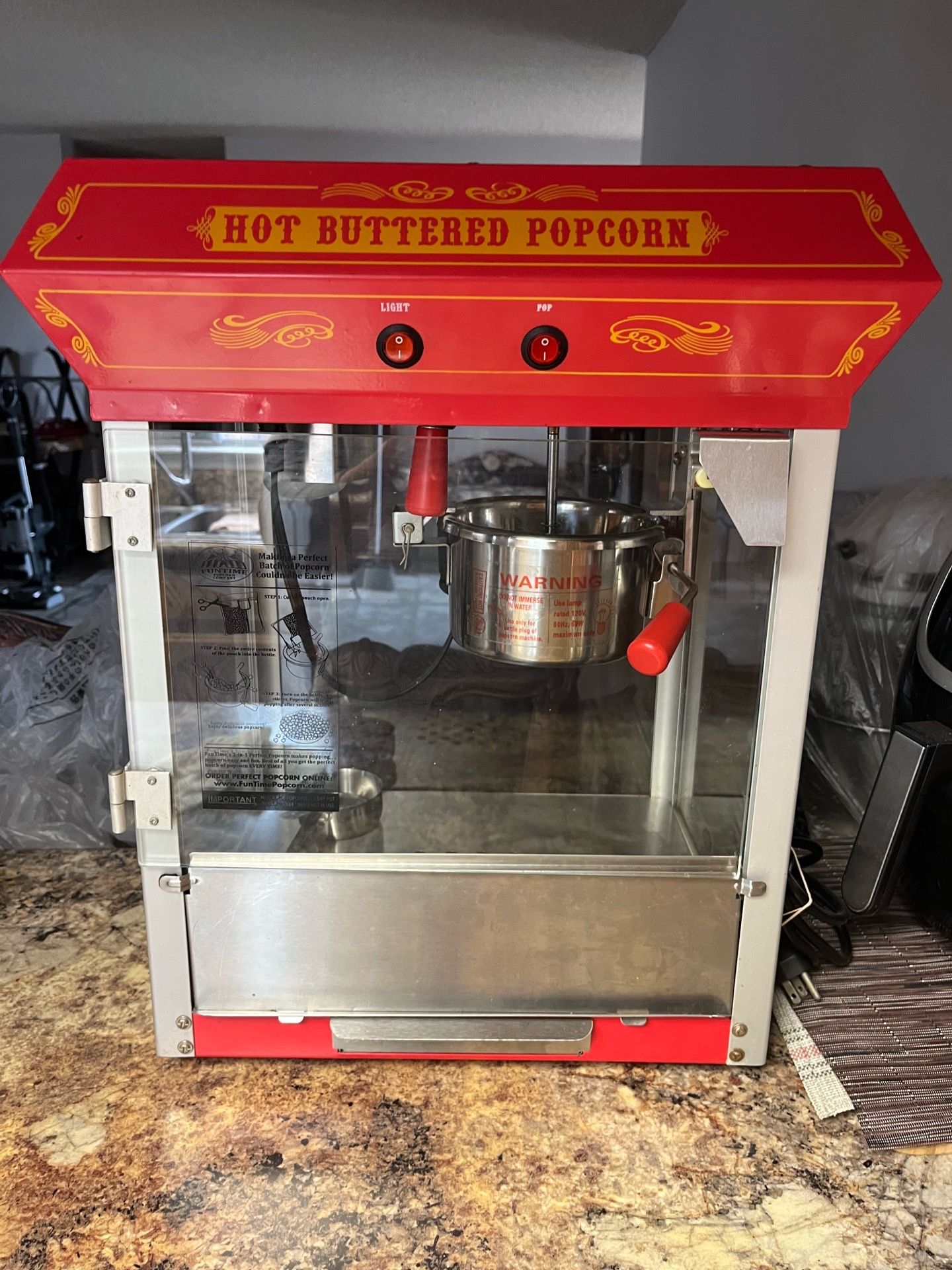 Funtime Popcorn machine