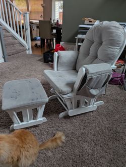 Rocking chair with ottoman