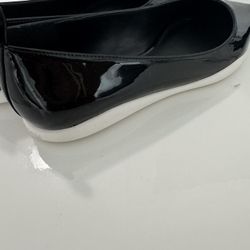    Michael Kors Women's Kamari Pointed Toe Flats Black Patent Leather NEW