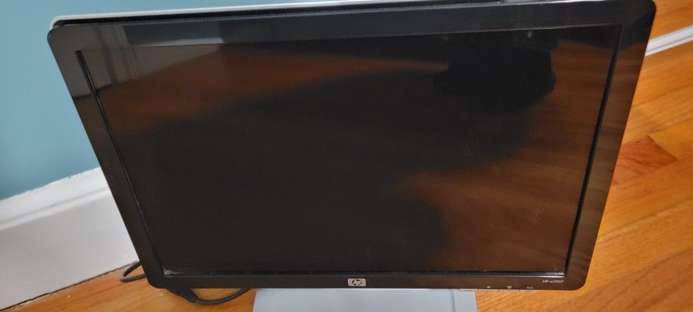 HP Monitor -20 Inch