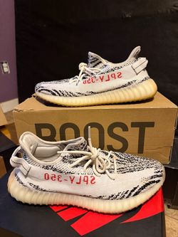 Yeezy 350 zebra size 11.5
