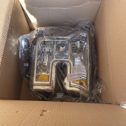 2015 through 17 Ford F150 headlight assembly with bulbs