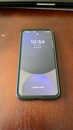 Samsung s24 FE, unlocked , with box