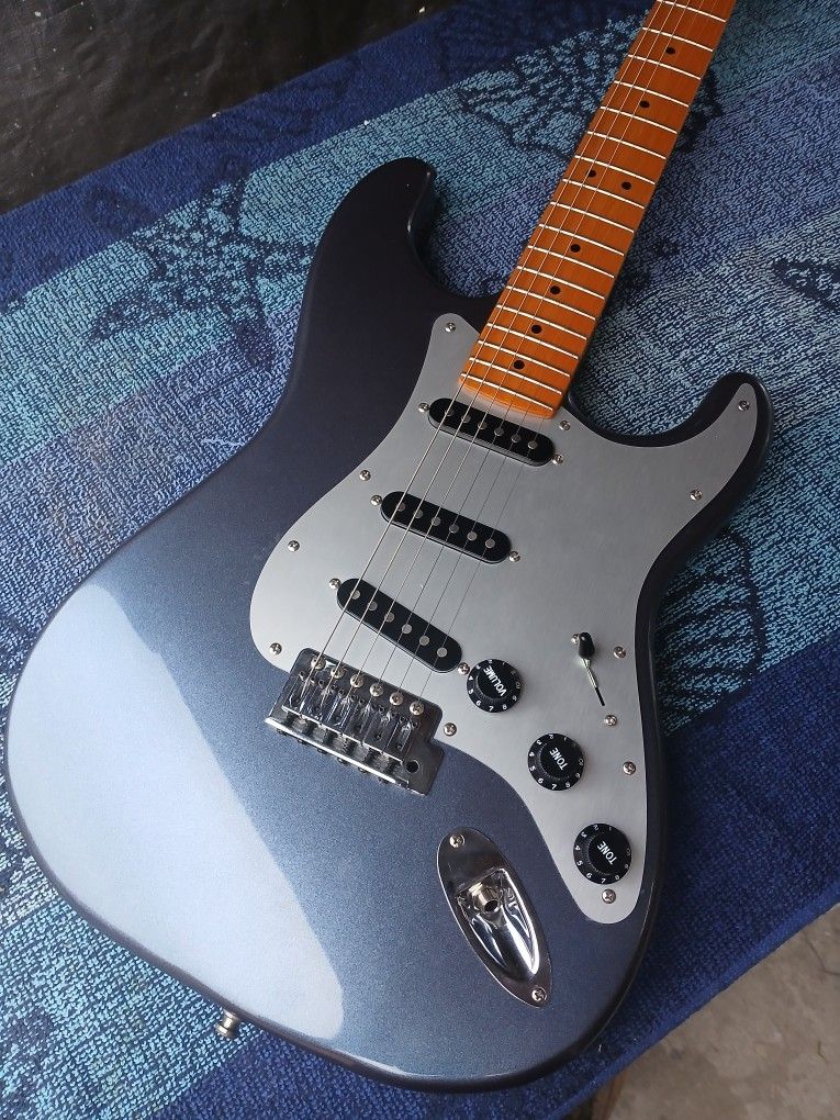 🔥Electric Guitar For Sale 🔥$175 FIRM