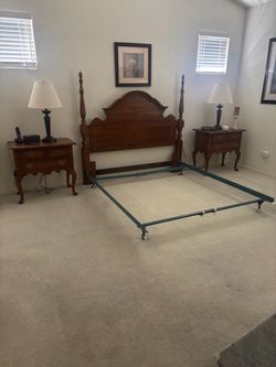 Thomasville vintage 5-piece Bedroom set