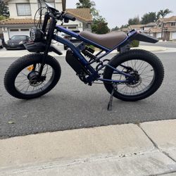 Dual-motor high-speed electric bicycle