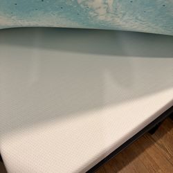 Full size Zinus Bedframe and mattress/topper
