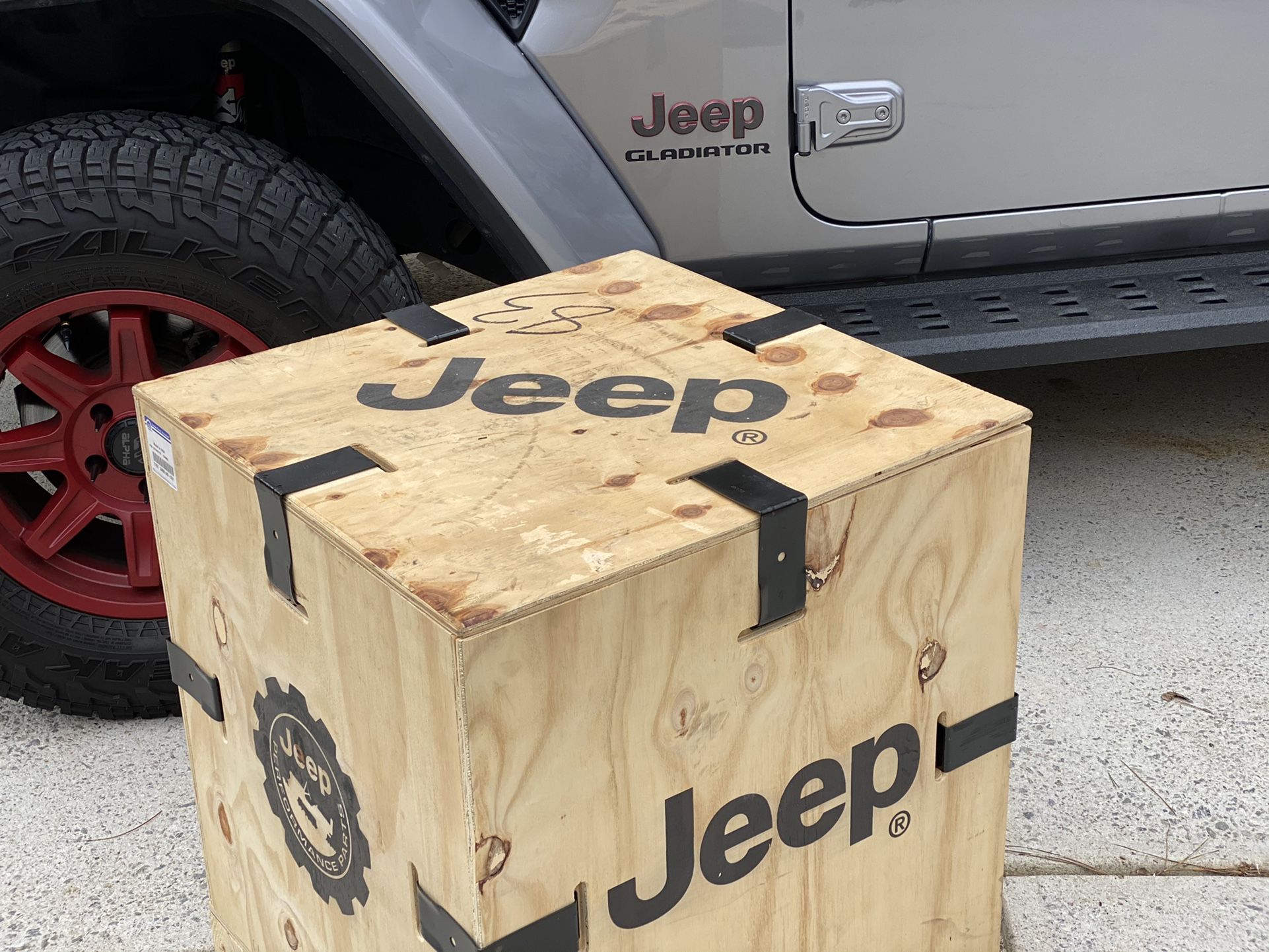 MOPAR JEEP CRATE LIFT KIT EMPTY BOX