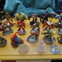 Infinity Figure Lot