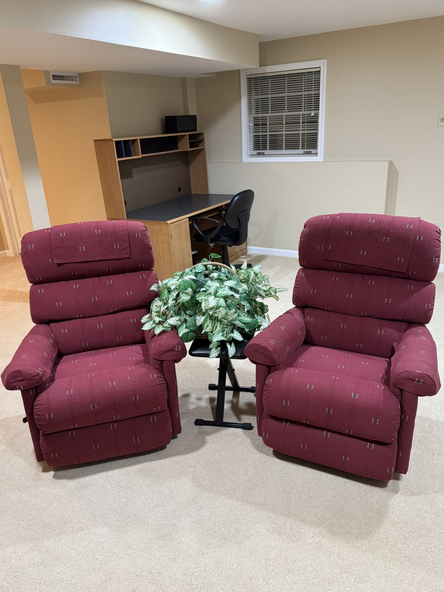 La-Z-Boy Sofa & Recliner Set