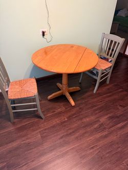 Kitchen table