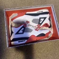 Jordan 4 Fire Red