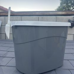 Cat Litter Box