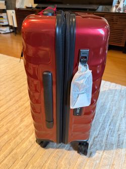 Tumi 19 Degree International Expandable Carry-On Red Luggage (Iridescent Red)