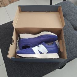 MS327GA NB NEW BALANCE BLUE NIB SIZE 9 USA