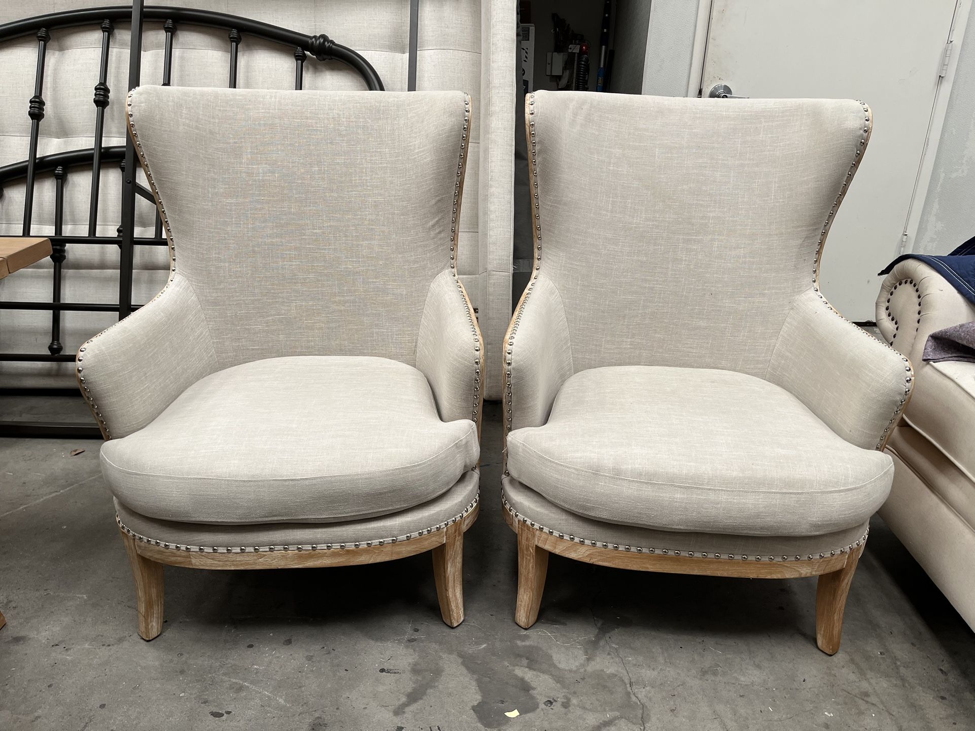 2—YOSEMITE EXPOSED FRAME WINGBACK CHAIR