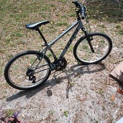 Huffy Bike Silver And Black 