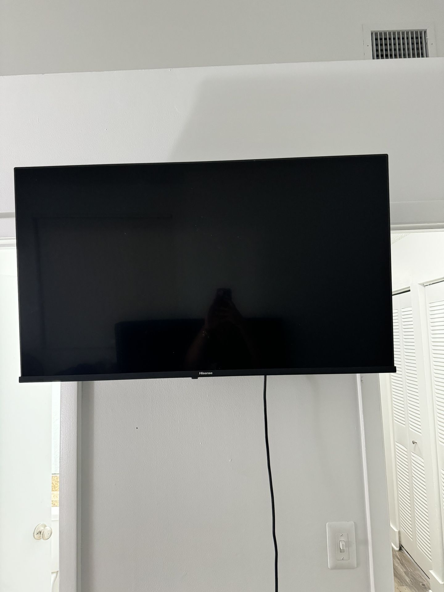40 Inch Roku TV