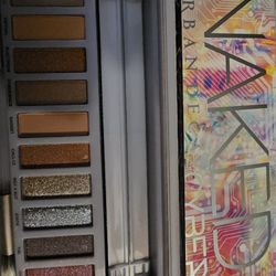 Urban Decay Naked Cyber Pallet