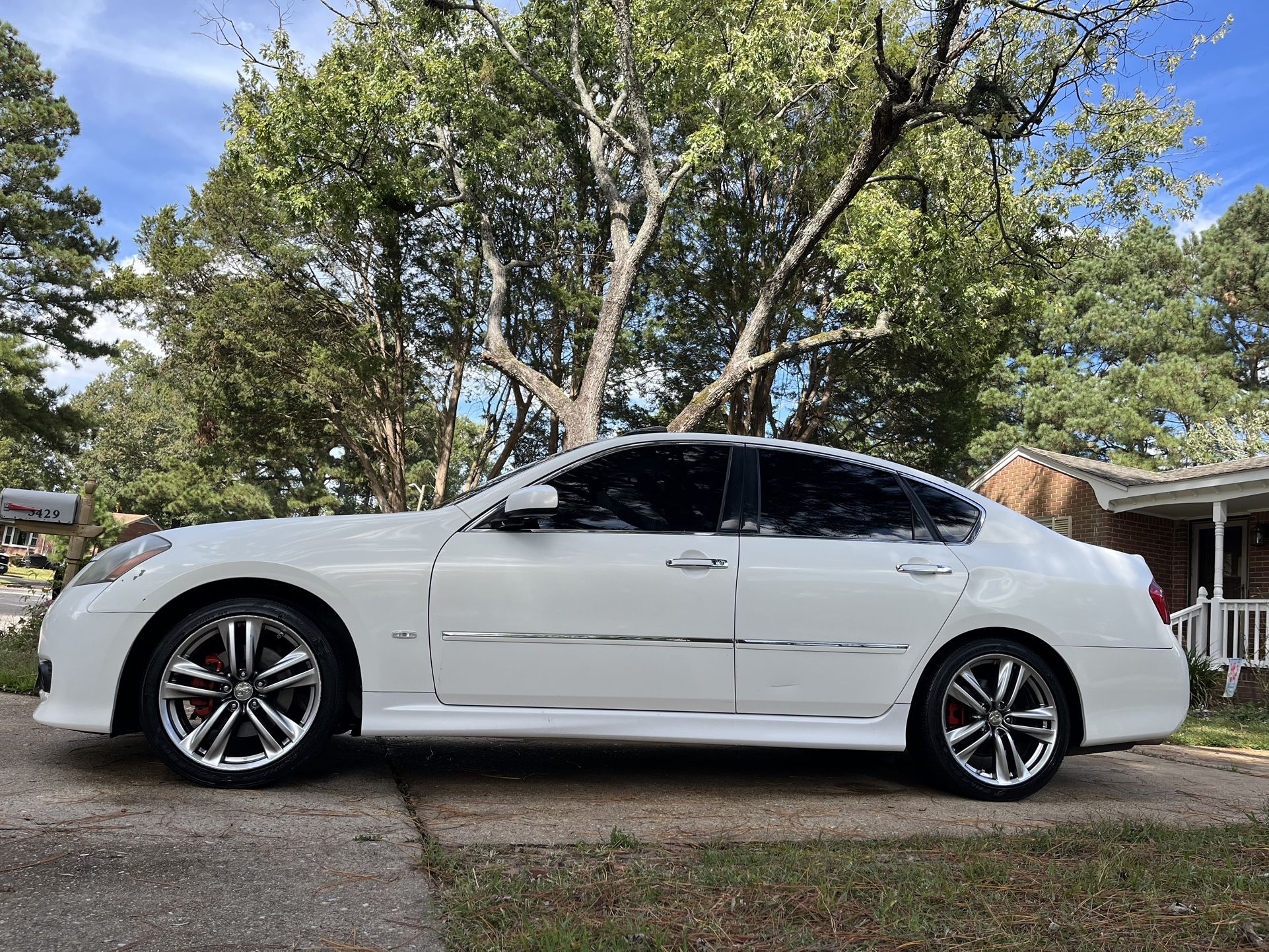 2008 Infiniti M35