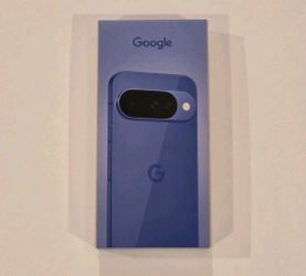 Google - Pixel 10 128GB (Unlocked) - Indigo