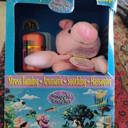 Vtg Snuggle Buggles Pig Therapist Vibrating Massager NIB