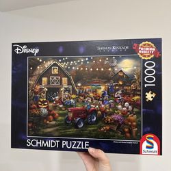 SCHMIDT 1000 PIECE PUZZLE DISNEY: MICKEY & MINNIE PUMPKIN FESTIVAL 2025