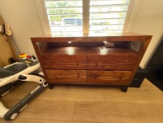 Solid Wood TV Stand with 4 Drawers