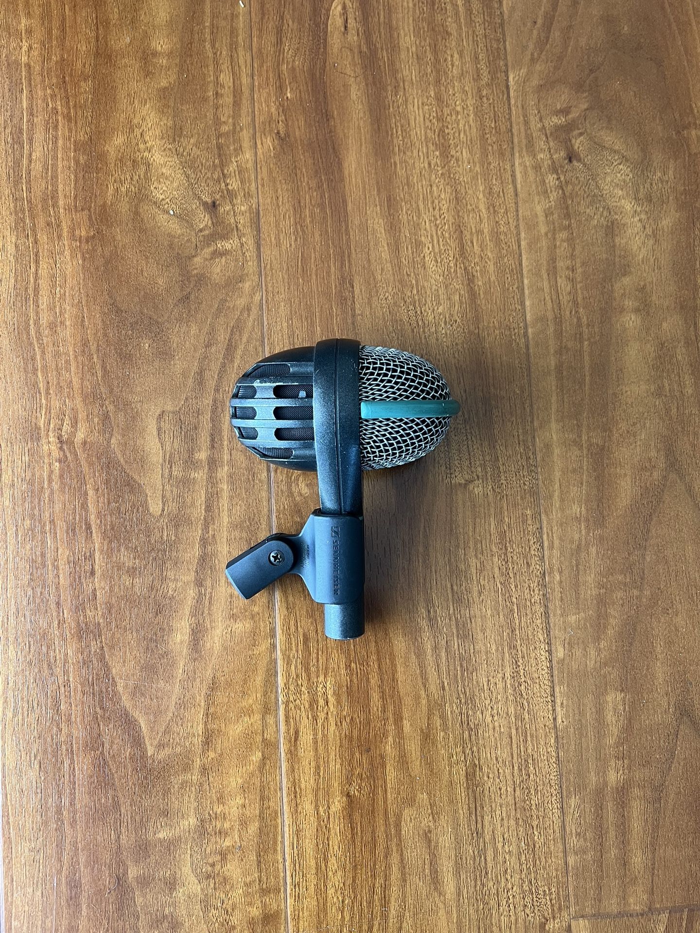 AKG D112 Bass drum microphone 